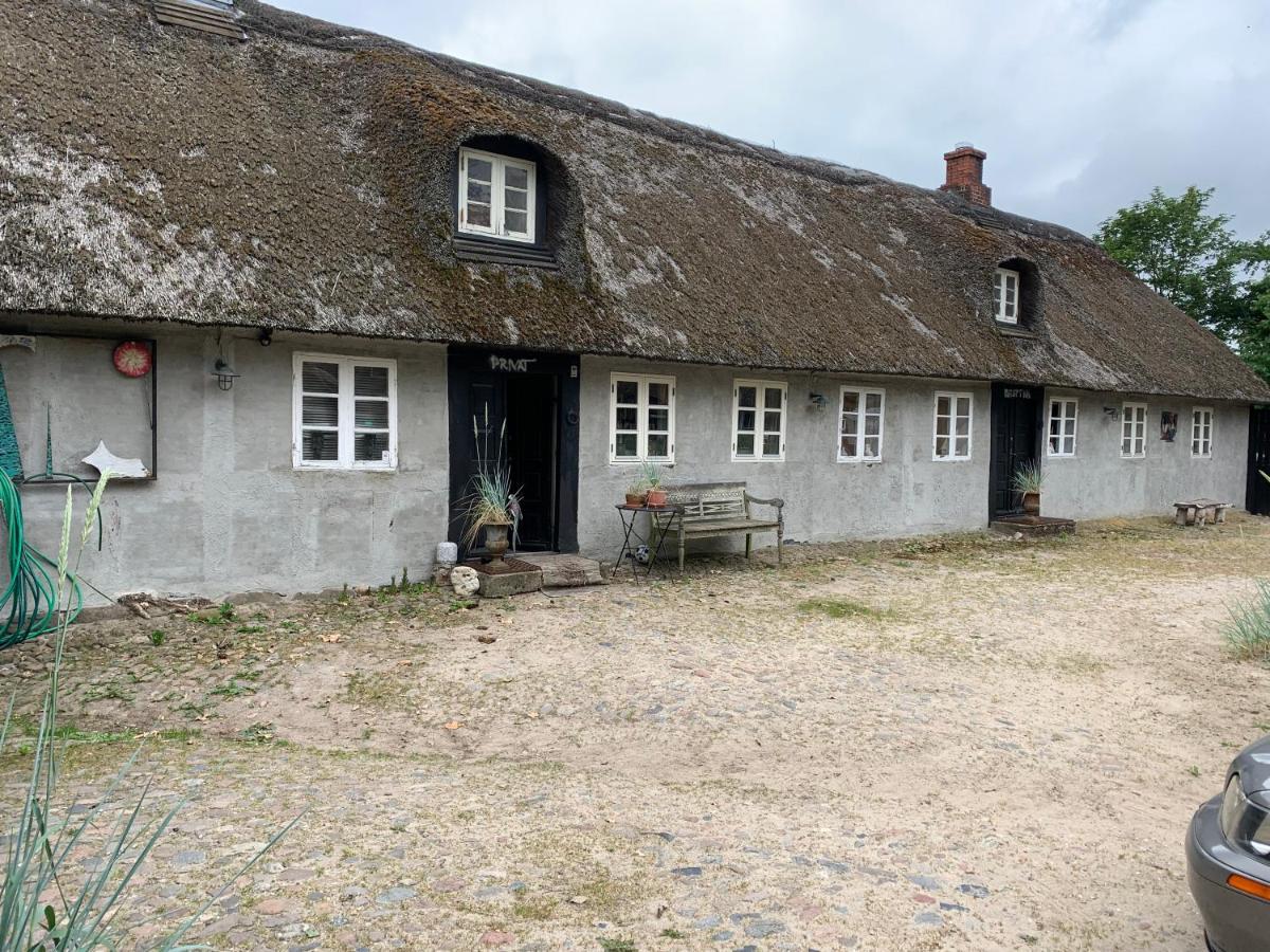 Farm61 Badehotellet I Det Midtjydske - Alder +18 Ar Tjele المظهر الخارجي الصورة